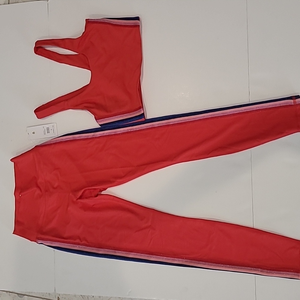 NWT Spiritual Gangster Active Set